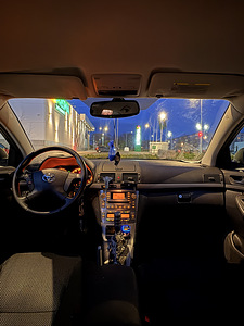 Toyota avensis (5 foto / 7)