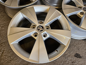 Skoda Original Veljed R 16 (3 фото из 6)