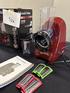 Новая электронная овощерезка Russell Hobbs (1 фото из 3)