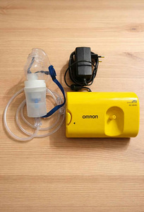 Ингалятор / inhalaator Omron (2 фото из 2)