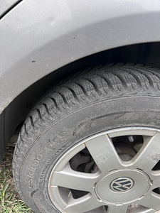 Vw Touran (2 foto / 10)