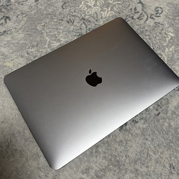 MacBook Pro 16 (2019)
