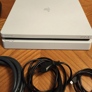 Sony PS4
