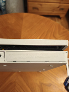Sony PS4 (6 foto / 8)