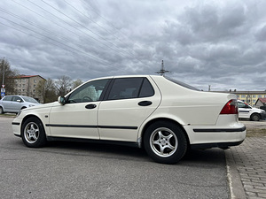 SAAB 9-5 (6 foto / 10)