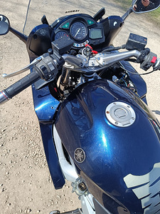 Yamaha FJR 1300 2006 varuosad (6 foto / 6)