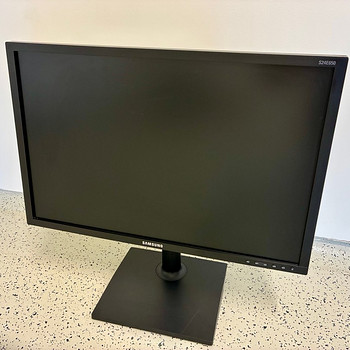 Samsung S24E650DW