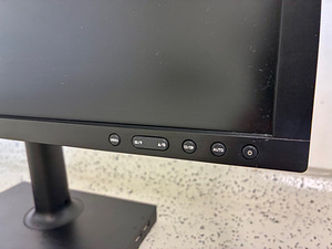 Samsung S24E650DW (5 фото из 5)