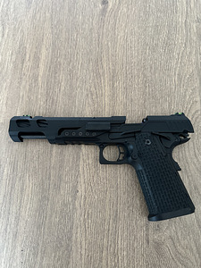 NOVRITSCH SSP5 - Gas Blowback Pistol (5 foto / 6)