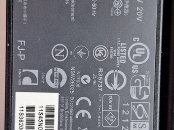 Зарядка Lenovo 90W 135W