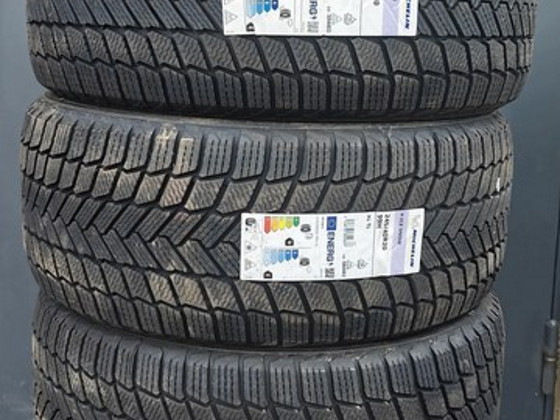 Продаются 4 шт. новые шины Michelin X-Ice Snow
