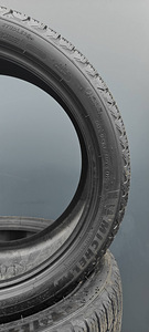 Продаются 4 шт. новые шины Michelin X-Ice Snow (5 фото из 6)
