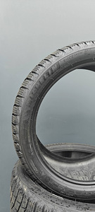 Продаются 4 шт. новые шины Michelin X-Ice Snow (6 фото из 6)