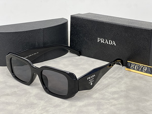 Uued päikeseprillid Gucci, Prada, LV, Chanel (1 foto / 10)