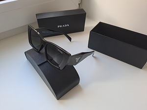 Uued päikeseprillid Gucci, Prada, LV, Chanel (6 foto / 10)