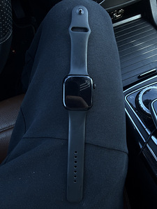 Apple watch Series 10, 46mm (1 foto / 3)