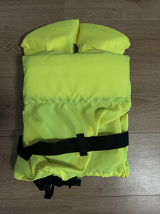 Laste päästevest (10-20)Kg (2 foto / 2)