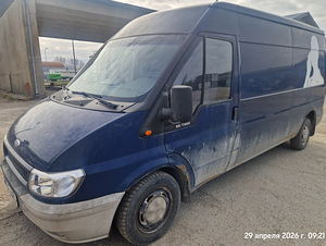 Ford Transit 300 L (9 foto / 9)