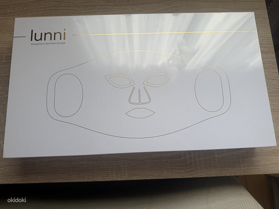 Lunni 7 värvi LED lähiinfrapunavalgusega näomask, valge
