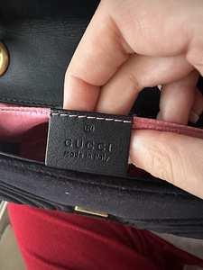 Оригинальная бархатная сумка через плечо GUCCI Marmont Flap (5 фото из 6)