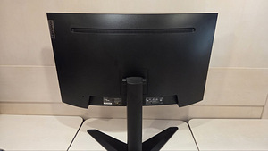Lenovo G32qc-10 32” Curved QHD Gaming Monitor (2 foto / 4)