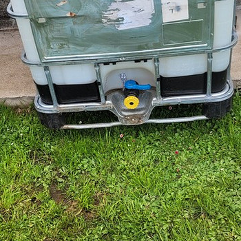 Müüa plastist mahuti