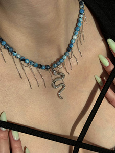 Looduslikest kividest kaelakee-choker (3 foto / 3)