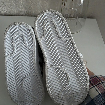 Кроссовки