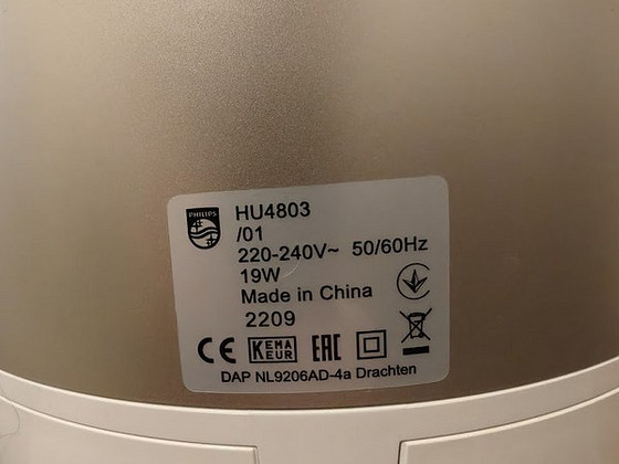 Увлажнитель воздуха Philips 2000 HU4803/01 - почти новый