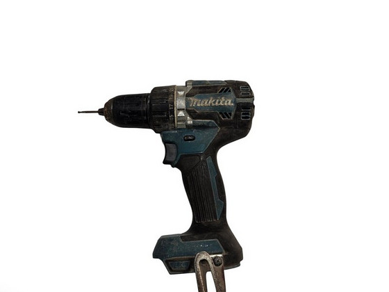 Аккумуляторная дрель Makita DDF484 (без аккумулятора)