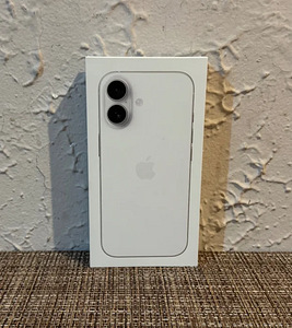 Apple iPhone 17 256GB White (1 фото из 1)