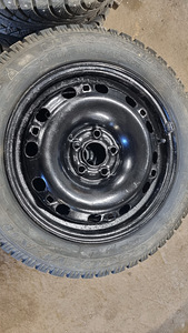 VW NAELREHVID PLEKKVELGEDEL 5X112 ,GOODYEAR 195X55X15X4TK (3 foto / 6)