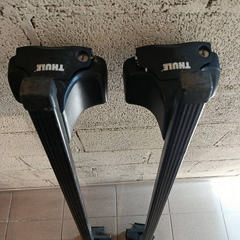 Багажник на крышу Thule