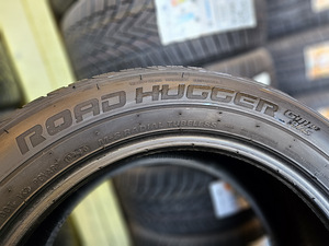 235 55 R 17 Road Hugger GTP AS/02 (3 фото из 6)