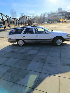 Mercury Sable (4 фото из 10)