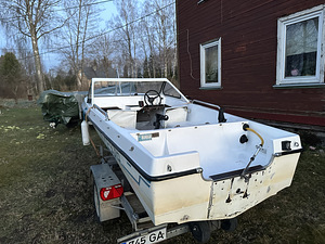 Mootorpaat (2 foto / 8)