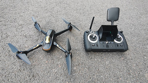 Droon Hubsan X4 AIR H501S (2 foto / 6)