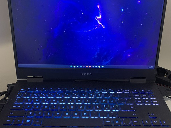 HP Omen 15 RTX 3070 64 RAM