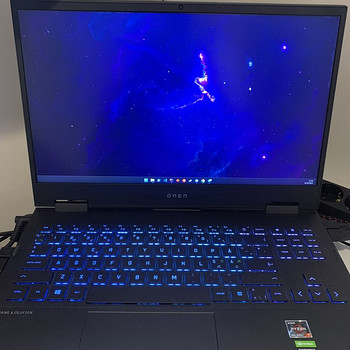 HP Omen 15 RTX 3070 64 RAM