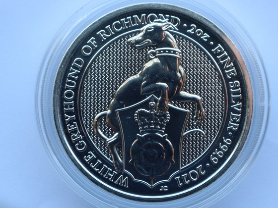 2 oz Чудовища королевы 2021 999