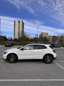 Mercedes-Benz GLA 220 2.1 130 kW (6 foto / 15)