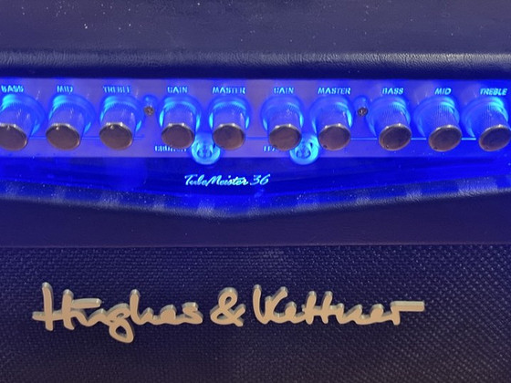 Комбоусилитель Hughes & Kettner Tube Master 36