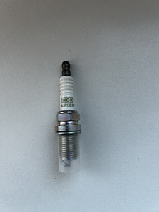 NGK G-Power Platinum Spark Plugs BKR5EGP (6 foto / 7)