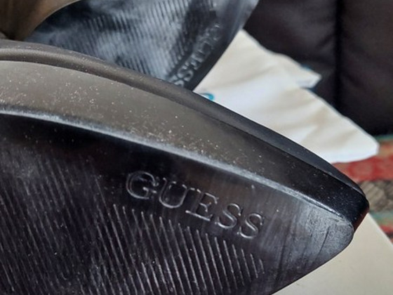 Кожаные туфли GUESS