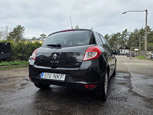 Müüa Renault Clio diisel (4 foto / 8)