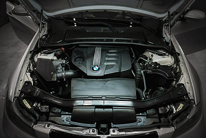 BMW e91 320D (regatasu makstud) (7 foto / 8)