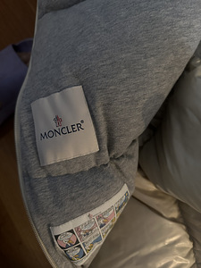Moncler baby footmuff / конверт для коляски ОРИГИНАЛ (3 фото из 3)