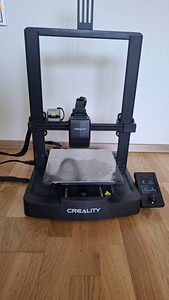 3д Принтер Creality Ender 3-V3 SE в хорошем состоянии (1 фото из 2)