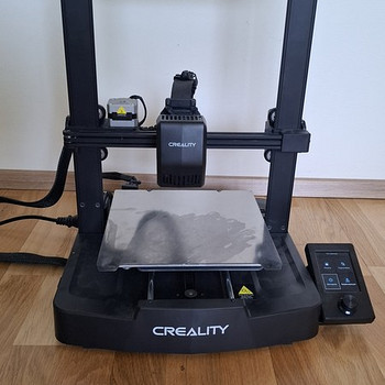 3D Printer Creality Ender 3-V3 SE heas olukorras