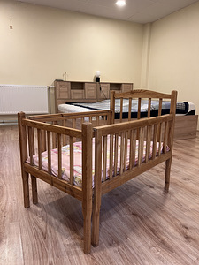 Детская кровать (2 фото из 4)